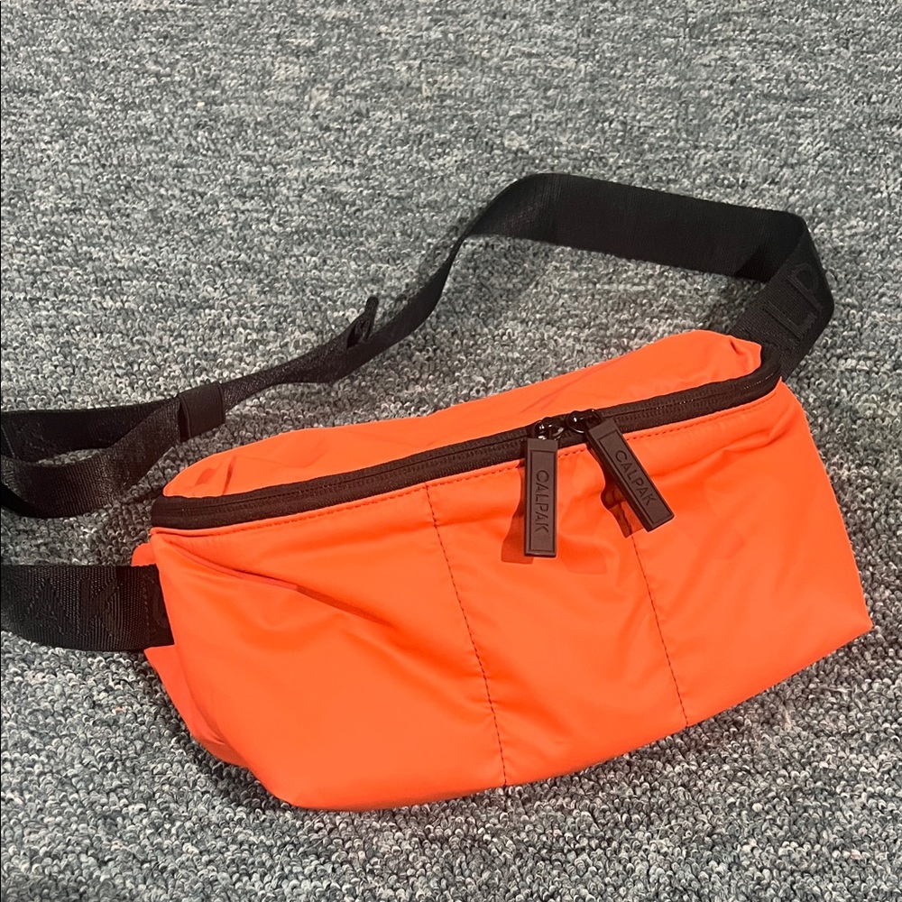 CALPAK fanny day pack quilted travel weatherproof